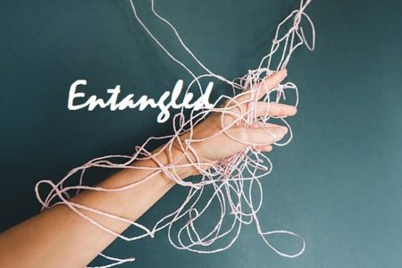  ...><(((‘>  *Entangled*  <’)))><...    